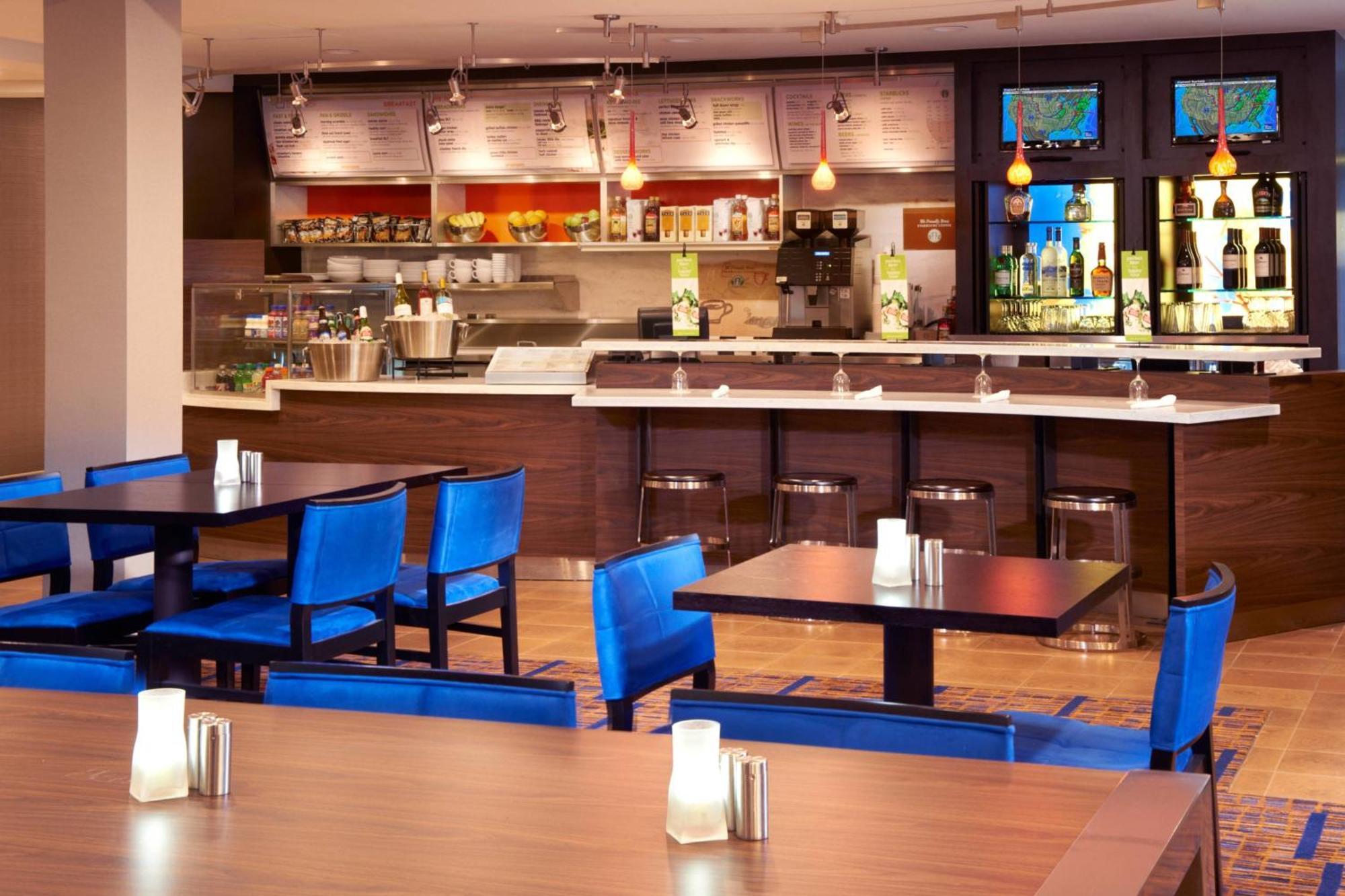 Courtyard Toledo Rossford/Perrysburg Hotel Luaran gambar